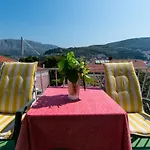 Guest House Mrdalo