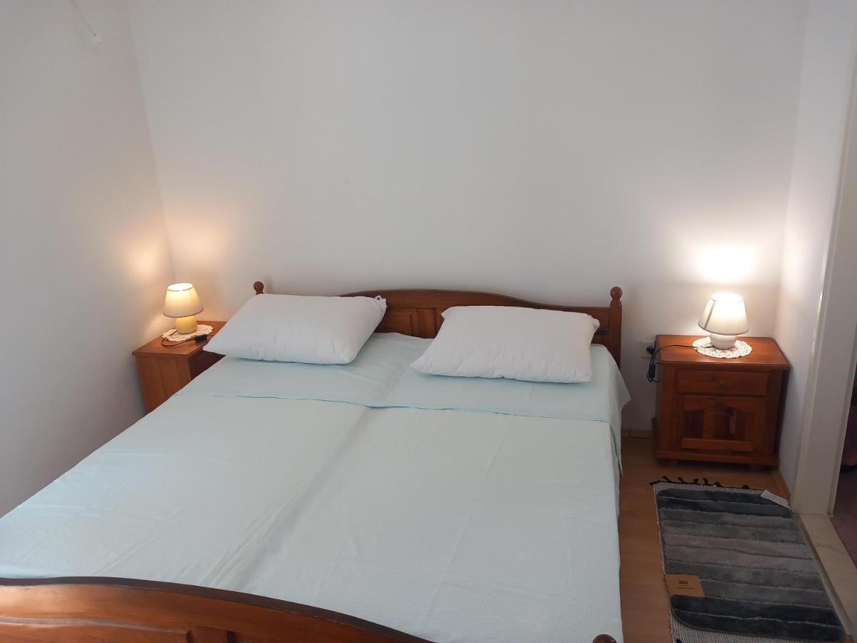 Guest house Mrdalo 3*